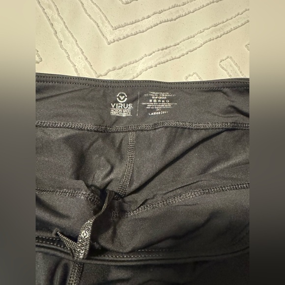 Virus Leggings | Size Large | Army Green - Picture 2 of 4